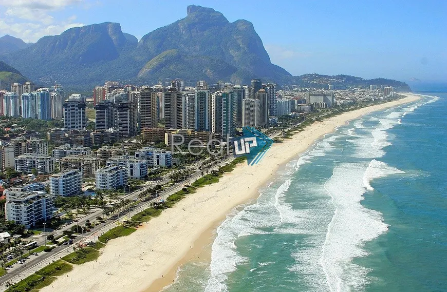 Foto 1 de Cobertura com 4 Quartos à venda, 575m² em Barra da Tijuca, Rio de Janeiro