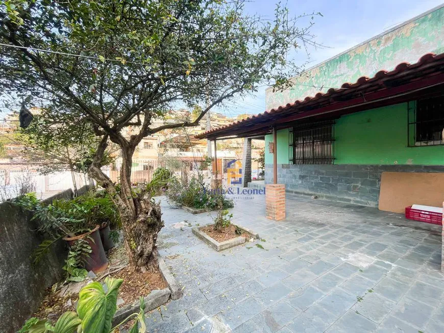 Foto 1 de Casa com 4 Quartos à venda, 150m² em Benfica, Juiz de Fora