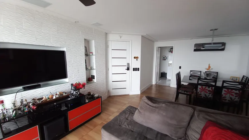 Foto 1 de Apartamento com 3 Quartos para alugar, 105m² em Jardim Olympia, São Paulo
