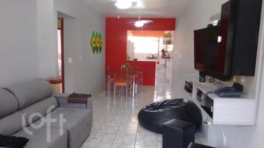 Foto 1 de Casa com 2 Quartos à venda, 170m² em Vila Nova, Porto Alegre
