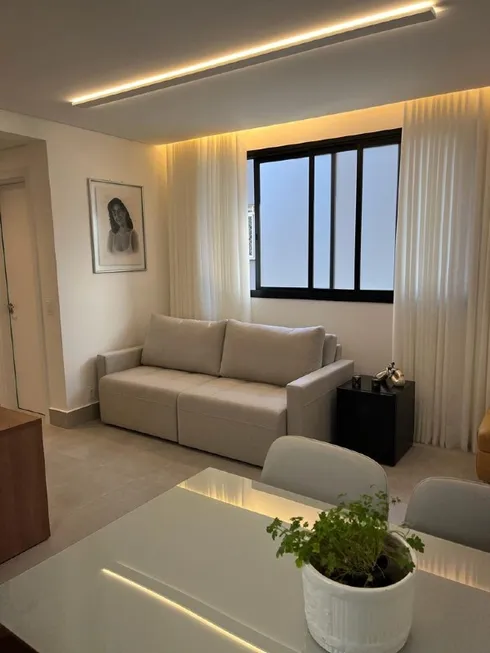 Foto 1 de Apartamento com 2 Quartos à venda, 55m² em Cruzeiro, Belo Horizonte