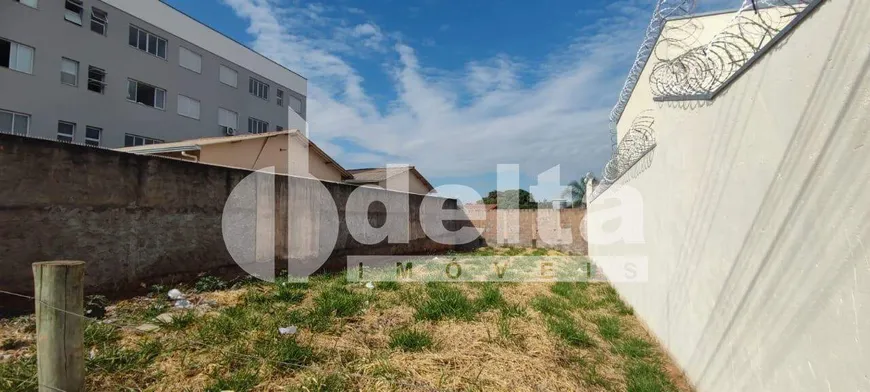 Foto 1 de Lote/Terreno à venda, 300m² em Pampulha, Uberlândia