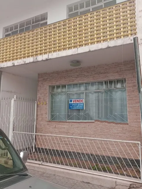 Foto 1 de Casa com 4 Quartos à venda, 266m² em Centro, Pouso Alegre