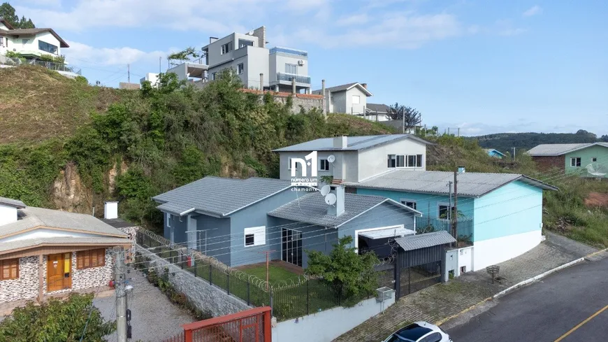 Foto 1 de Casa com 3 Quartos à venda, 147m² em , Flores da Cunha