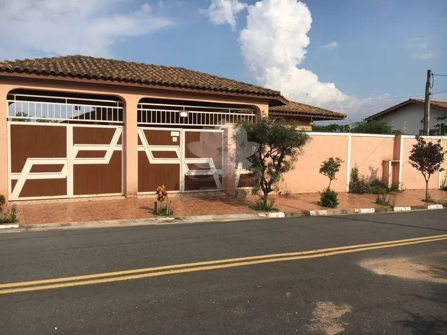 Foto 1 de Casa com 3 Quartos à venda, 538m² em Loteamento Vale das Flores, Atibaia