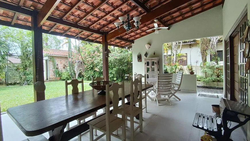 Foto 1 de Casa de Condomínio com 4 Quartos à venda, 398m² em Enseada, Guarujá