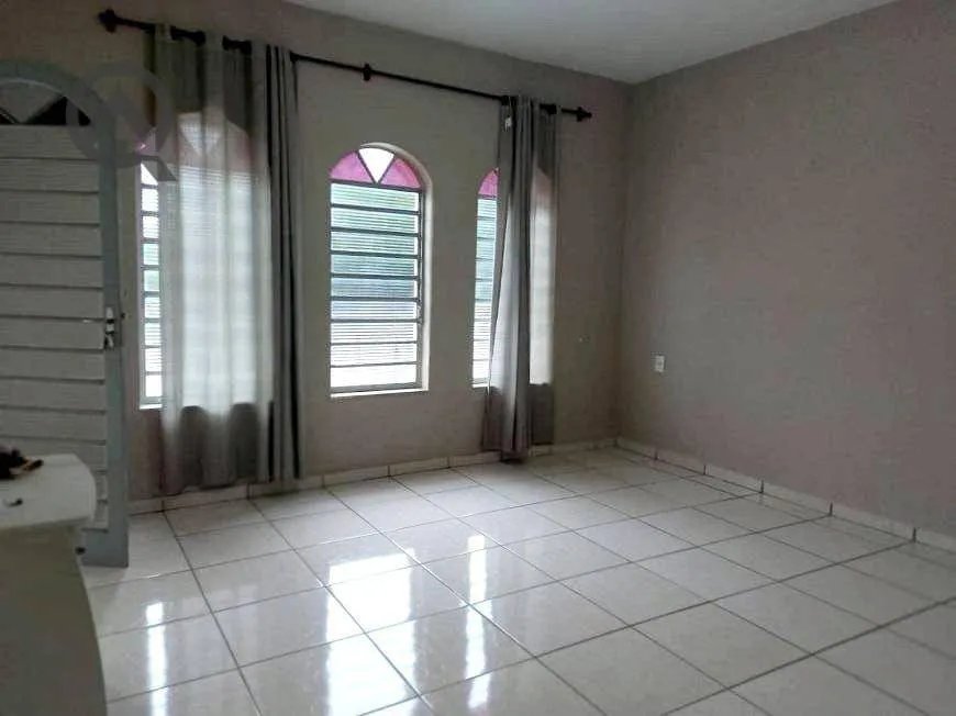 Foto 1 de Casa com 2 Quartos para venda ou aluguel, 280m² em Jardim Proença, Campinas