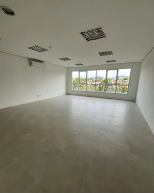 Foto 1 de Sala Comercial para alugar, 53m² em Sítio Tamboré Alphaville, Barueri