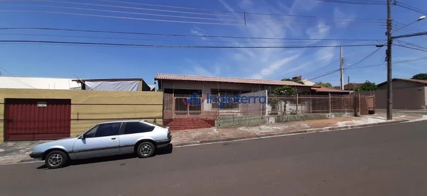 Foto 1 de Casa com 5 Quartos à venda, 280m² em Ideal, Londrina