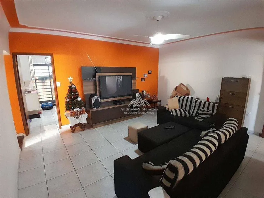 Foto 1 de Casa com 3 Quartos à venda, 157m² em Avelino Alves Palma, Ribeirão Preto