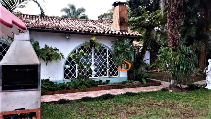 Foto 1 de Casa com 4 Quartos à venda, 360m² em Interlagos, São Paulo