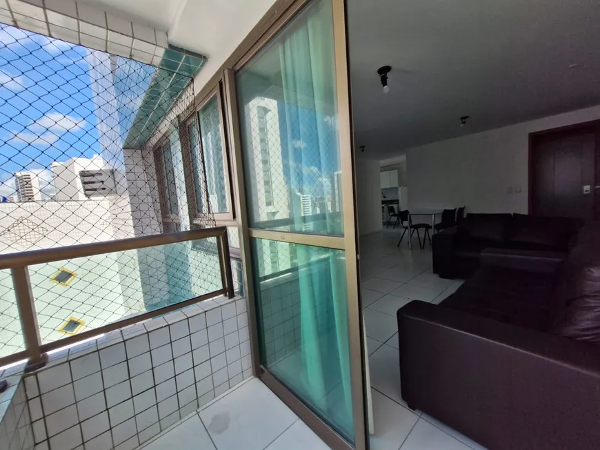 Foto 1 de Apartamento com 2 Quartos para alugar, 65m² em Boa Viagem, Recife