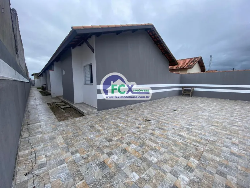 Foto 1 de Casa de Condomínio com 2 Quartos à venda, 50m² em Cibratel II, Itanhaém