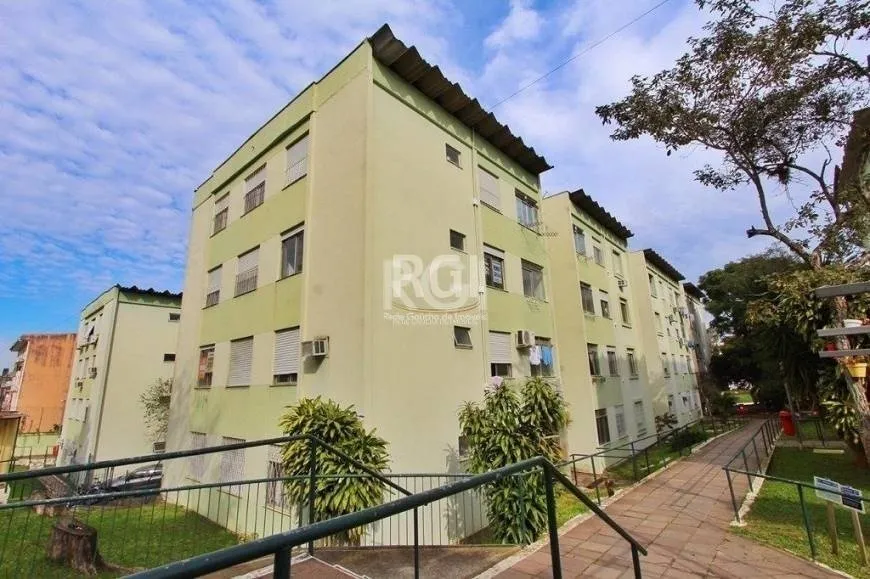 Foto 1 de Apartamento com 2 Quartos à venda, 50m² em Vila Nova, Porto Alegre