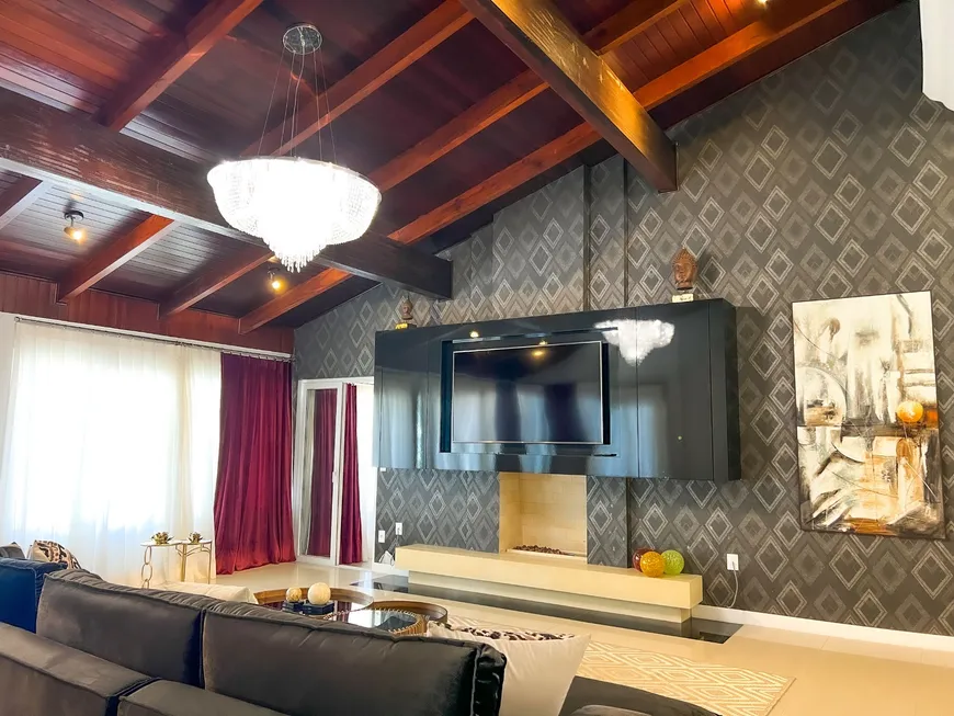Foto 1 de Casa de Condomínio com 4 Quartos à venda, 630m² em Estados, Balneário Camboriú