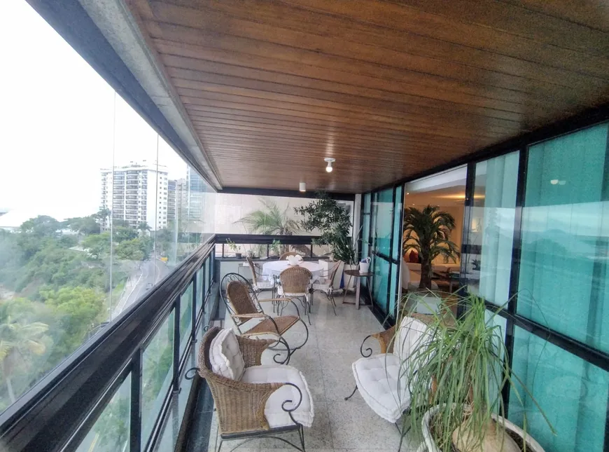 Foto 1 de Apartamento com 4 Quartos à venda, 300m² em Ingá, Niterói