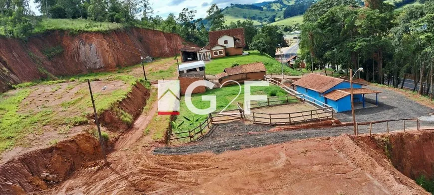 Foto 1 de Fazenda/Sítio com 3 Quartos à venda, 4770m² em Centro, Inconfidentes