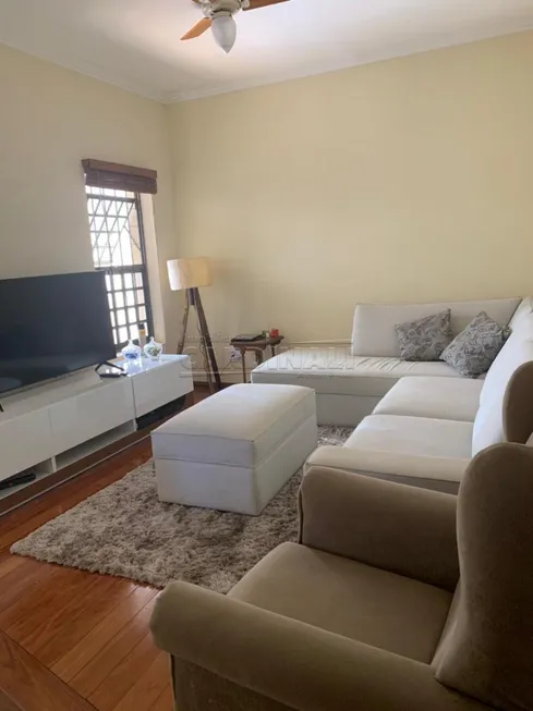 Foto 1 de Casa com 3 Quartos à venda, 268m² em Jardim das Roseiras, Araraquara