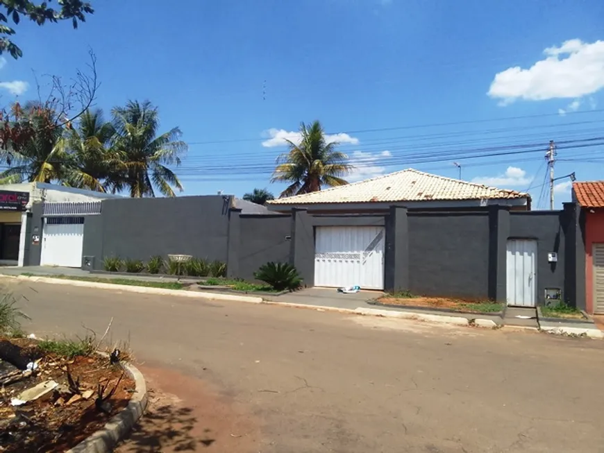 Foto 1 de Casa com 3 Quartos à venda, 500m² em Solange Park I, Goiânia