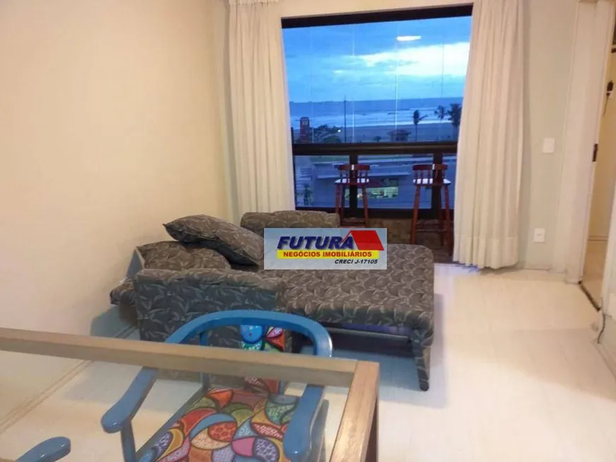 Foto 1 de Flat com 1 Quarto à venda, 47m² em Itararé, São Vicente