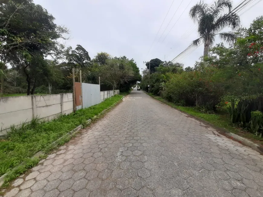 Foto 1 de Lote/Terreno à venda, 294m² em Campeche, Florianópolis