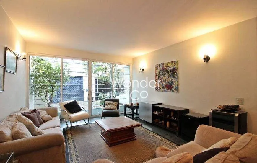 Foto 1 de Casa com 3 Quartos à venda, 240m² em Brooklin, São Paulo