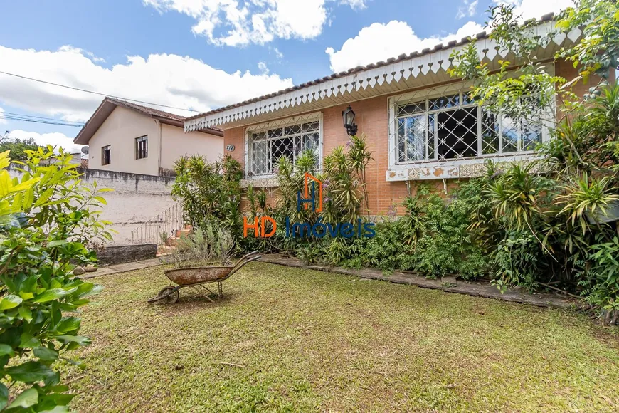 Foto 1 de Lote/Terreno à venda, 975m² em Abranches, Curitiba