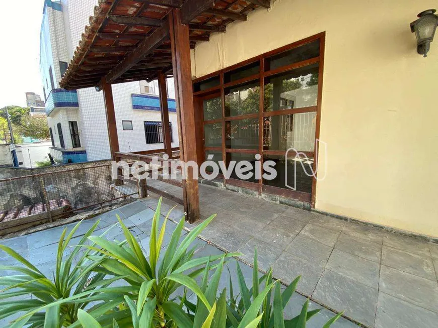 Foto 1 de Casa com 4 Quartos à venda, 400m² em Ouro Preto, Belo Horizonte