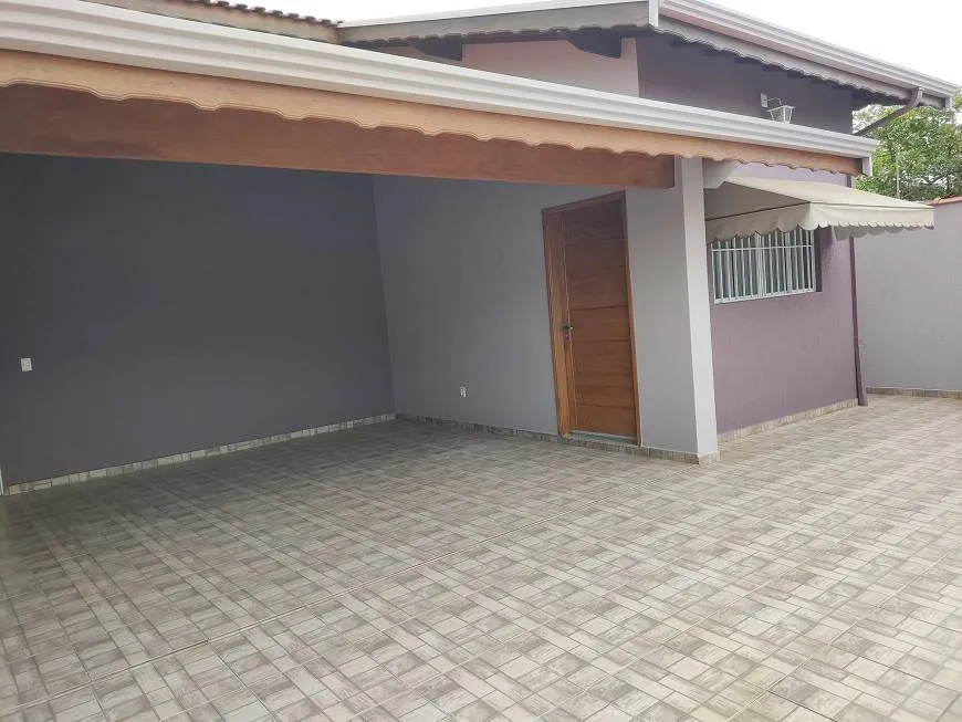 Foto 1 de Casa com 3 Quartos à venda, 170m² em Centro, Lauro de Freitas