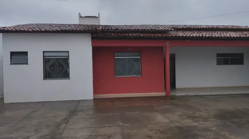 Foto 1 de Casa com 3 Quartos para alugar, 100m² em Campo Limpo, Feira de Santana