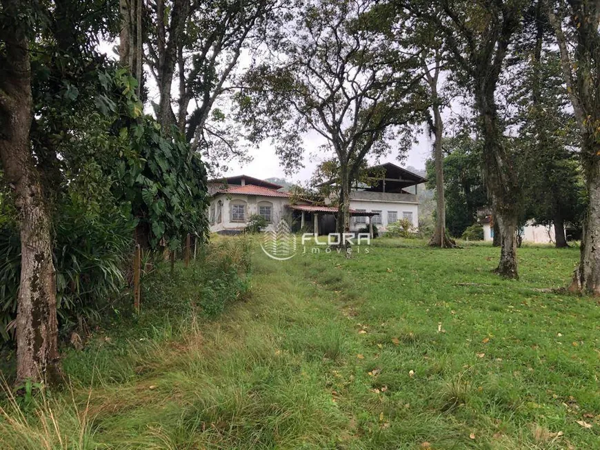 Foto 1 de Fazenda/Sítio à venda, 217000m² em Várzea das Moças, Niterói