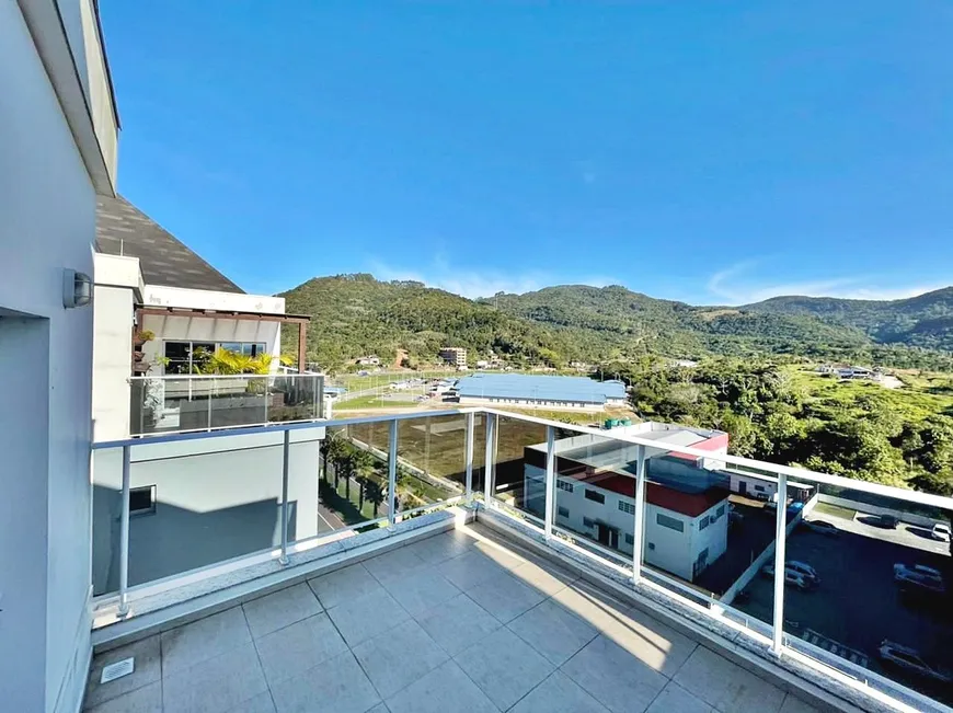 Foto 1 de Apartamento com 3 Quartos à venda, 102m² em Deltaville, Biguaçu
