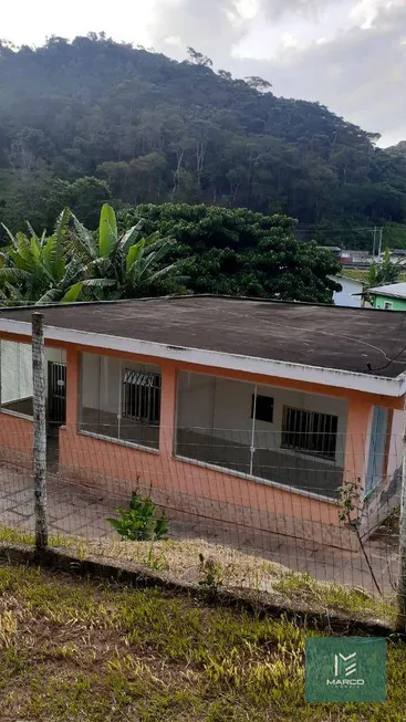 Foto 1 de Fazenda/Sítio com 5 Quartos à venda, 211m² em Campo Limpo, Teresópolis