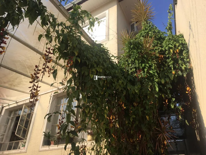 Foto 1 de Casa com 3 Quartos à venda, 100m² em Jardim Marilu, Itapecerica da Serra