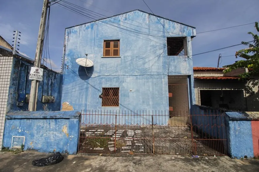 Foto 1 de Apartamento com 1 Quarto para alugar, 30m² em Benfica, Fortaleza