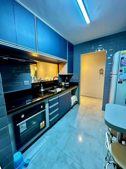Foto 1 de Apartamento com 2 Quartos à venda, 56m² em Vila das Bandeiras, Guarulhos