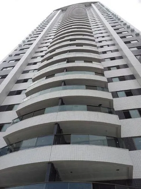 Foto 1 de Apartamento com 3 Quartos à venda, 145m² em Rosarinho, Recife