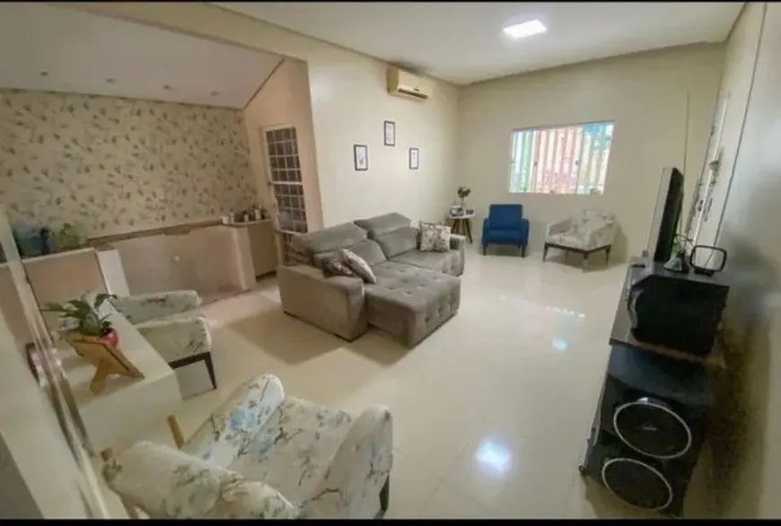 Foto 1 de Casa com 2 Quartos à venda, 90m² em Imbuí, Salvador