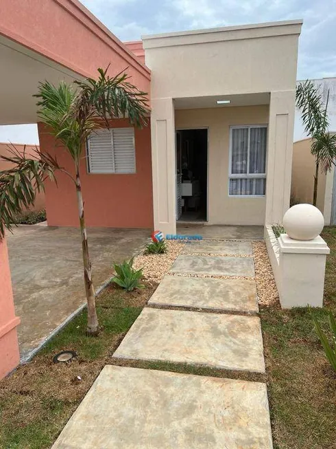 Foto 1 de Casa com 2 Quartos à venda, 42m² em Parque Horizonte, Hortolândia