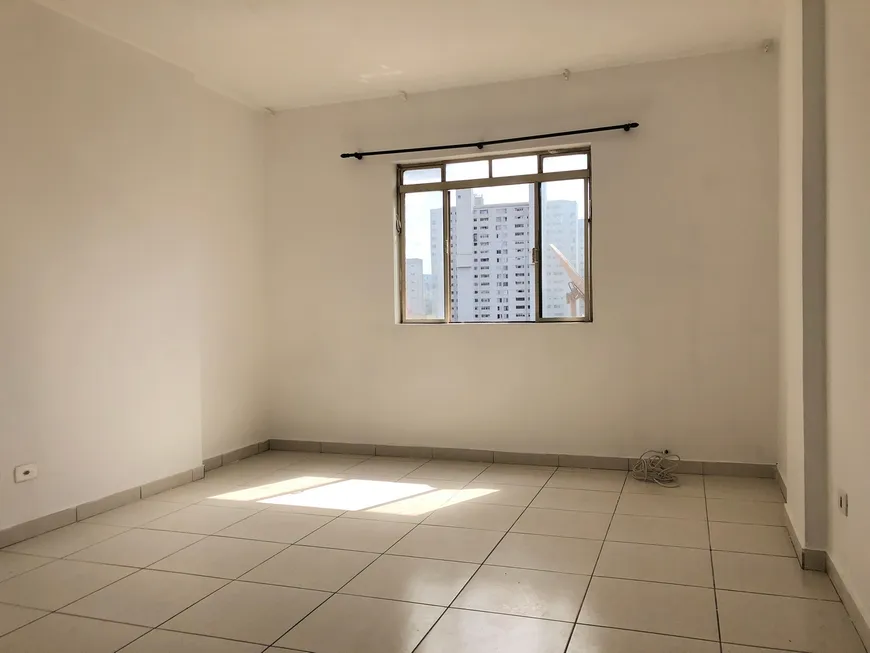Foto 1 de Kitnet com 1 Quarto para alugar, 18m² em Liberdade, São Paulo