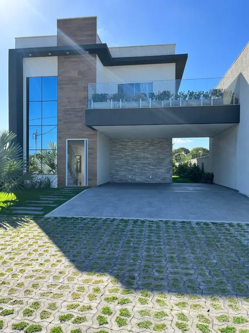 Foto 1 de Casa de Condomínio com 4 Quartos à venda, 370m² em Jacunda, Aquiraz