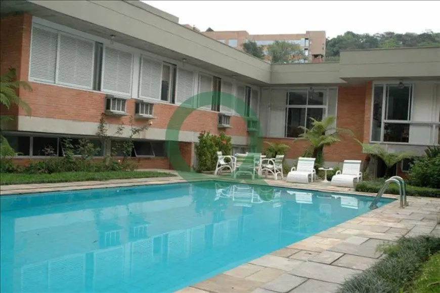 Foto 1 de Casa com 4 Quartos à venda, 640m² em Cidade Jardim, São Paulo
