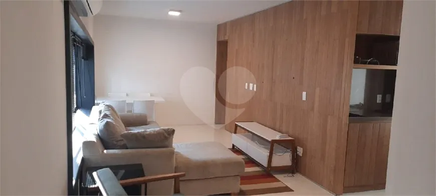 Foto 1 de Apartamento com 2 Quartos à venda, 72m² em Jardim Paulista, São Paulo