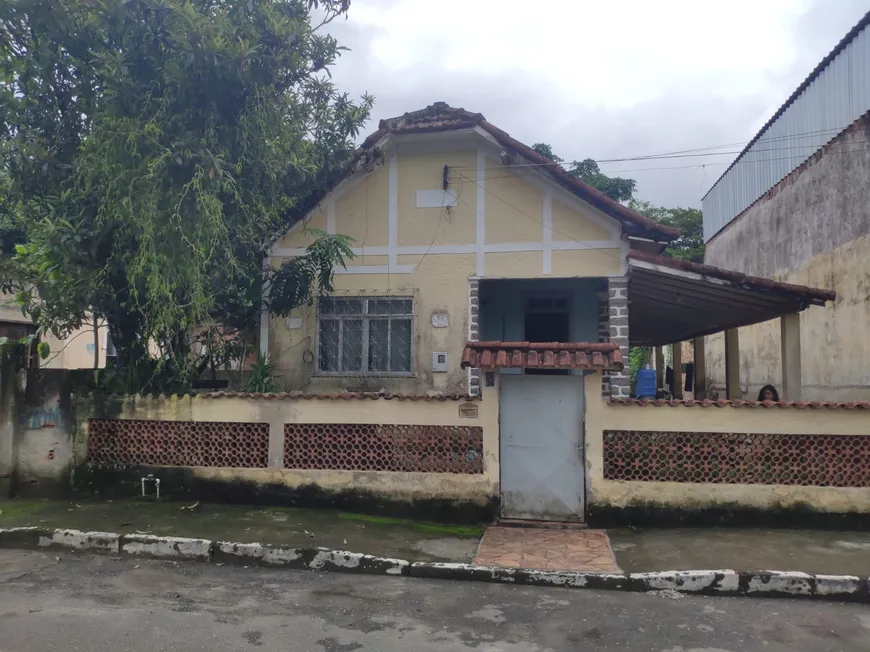 Foto 1 de Casa com 2 Quartos à venda, 100m² em Iconha, Guapimirim