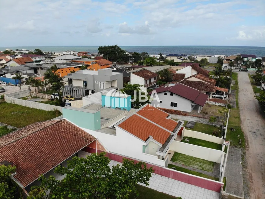 Foto 1 de Casa com 3 Quartos à venda, 97m² em Barra do Sai, Itapoá