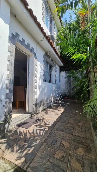 Foto 1 de Casa com 2 Quartos à venda, 110m² em Praça Seca, Rio de Janeiro