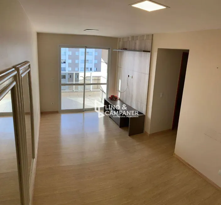 Foto 1 de Apartamento com 3 Quartos à venda, 81m² em Vivendas Do Arvoredo, Londrina