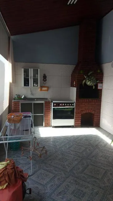 Foto 1 de Casa com 3 Quartos à venda, 180m² em Jardim Maria Augusta, Taubaté