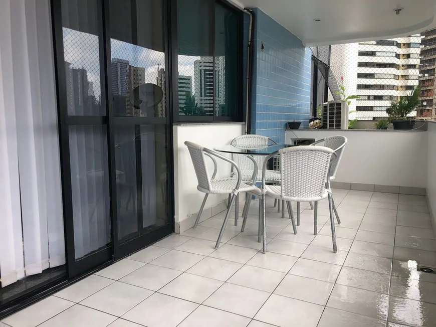 Foto 1 de Apartamento com 4 Quartos à venda, 150m² em Loteamento Aquarius, Salvador