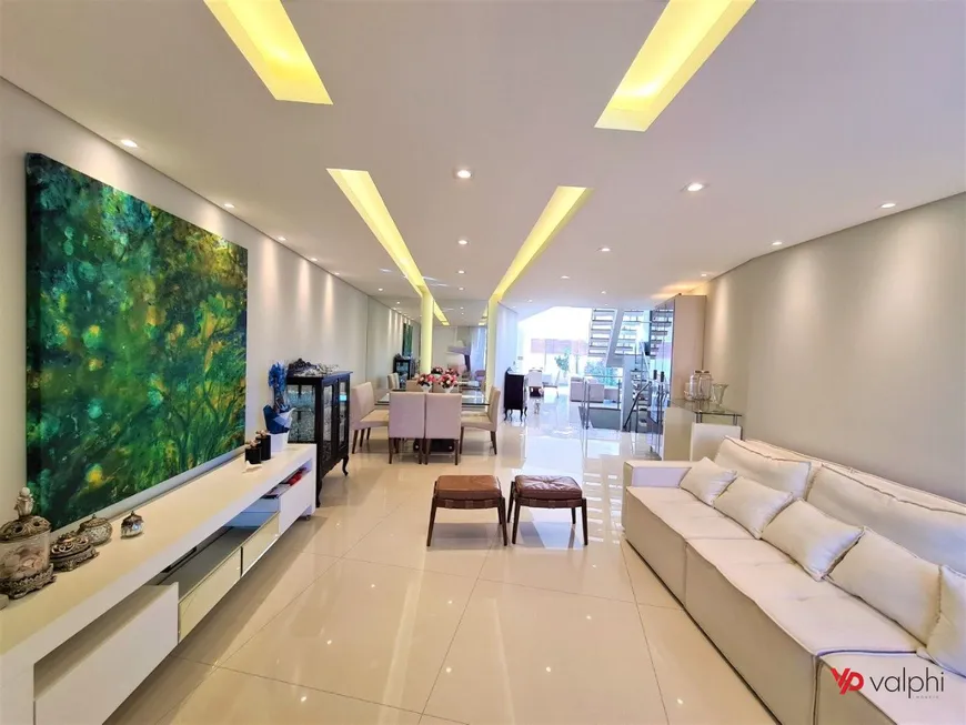 Foto 1 de Casa de Condomínio com 4 Quartos à venda, 324m² em Pilarzinho, Curitiba